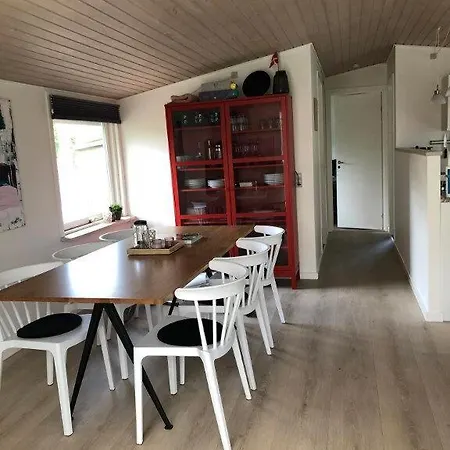 펜션 Awesome In V With 2 Bedrooms, Internet And Sauna *